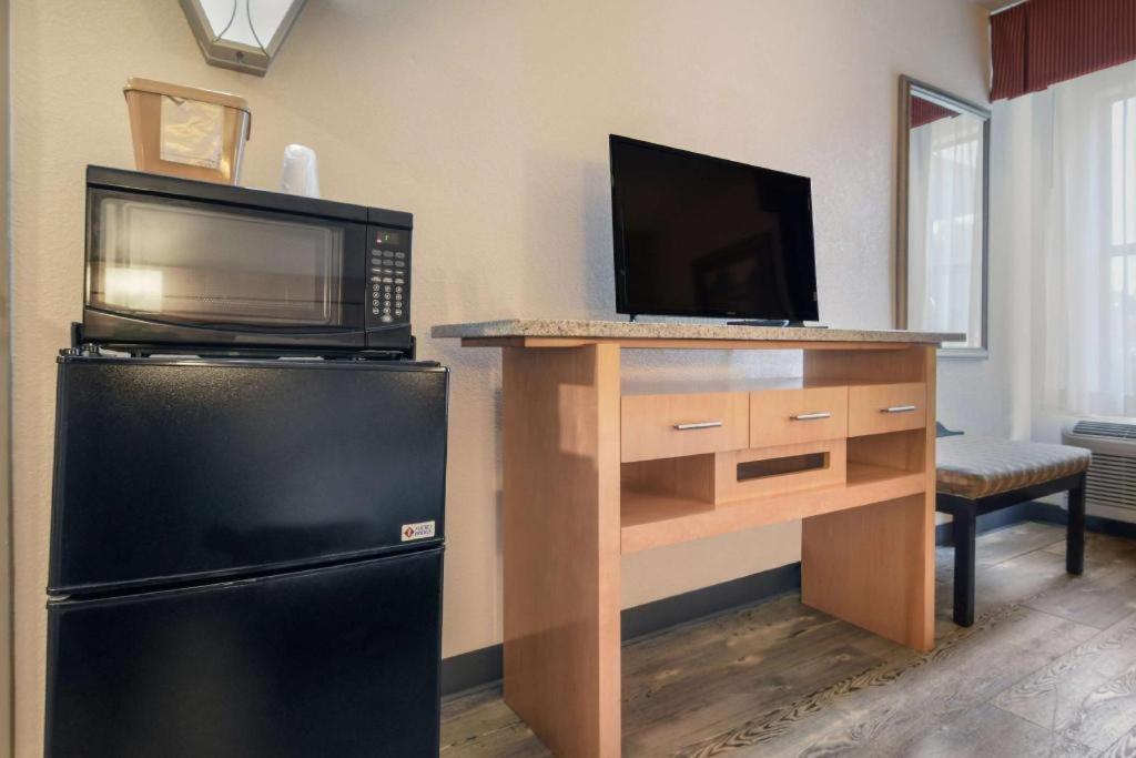 Surestay Plus Hotel Tarboro Dış mekan fotoğraf
