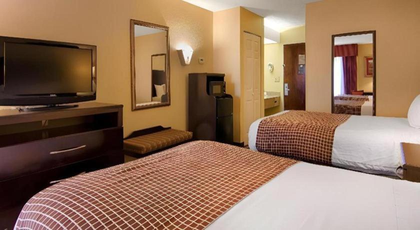 Surestay Plus Hotel Tarboro Dış mekan fotoğraf