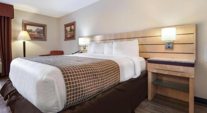 Surestay Plus Hotel Tarboro Dış mekan fotoğraf