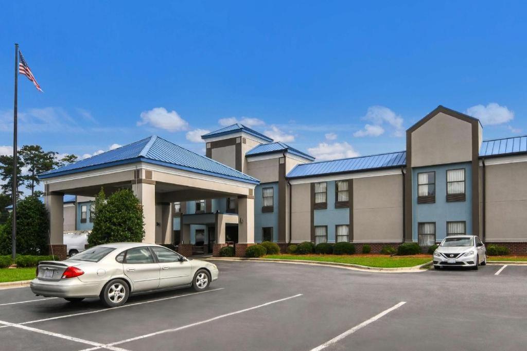 Surestay Plus Hotel Tarboro Dış mekan fotoğraf